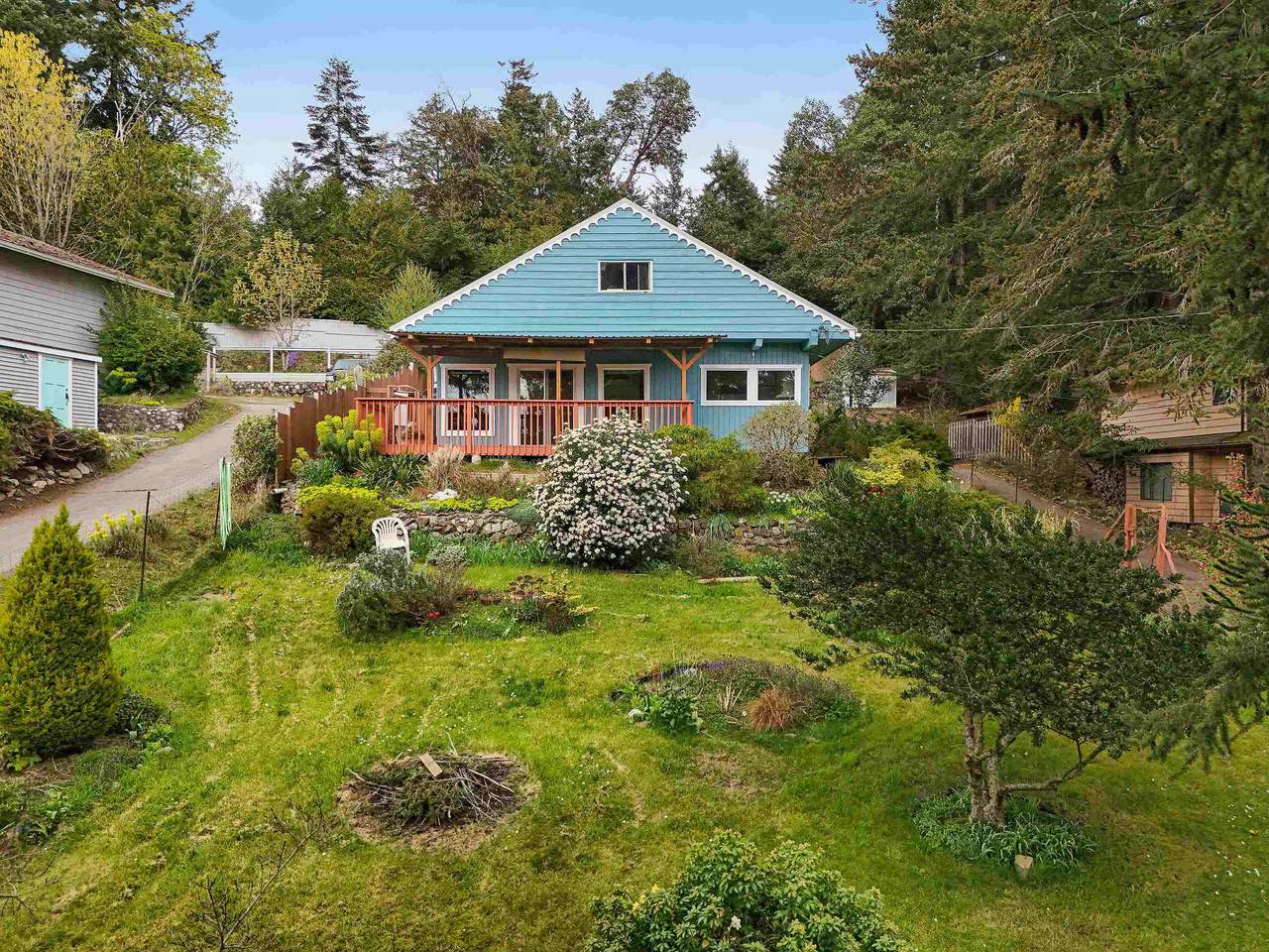 279 Wood Dale Drive - Photo 1