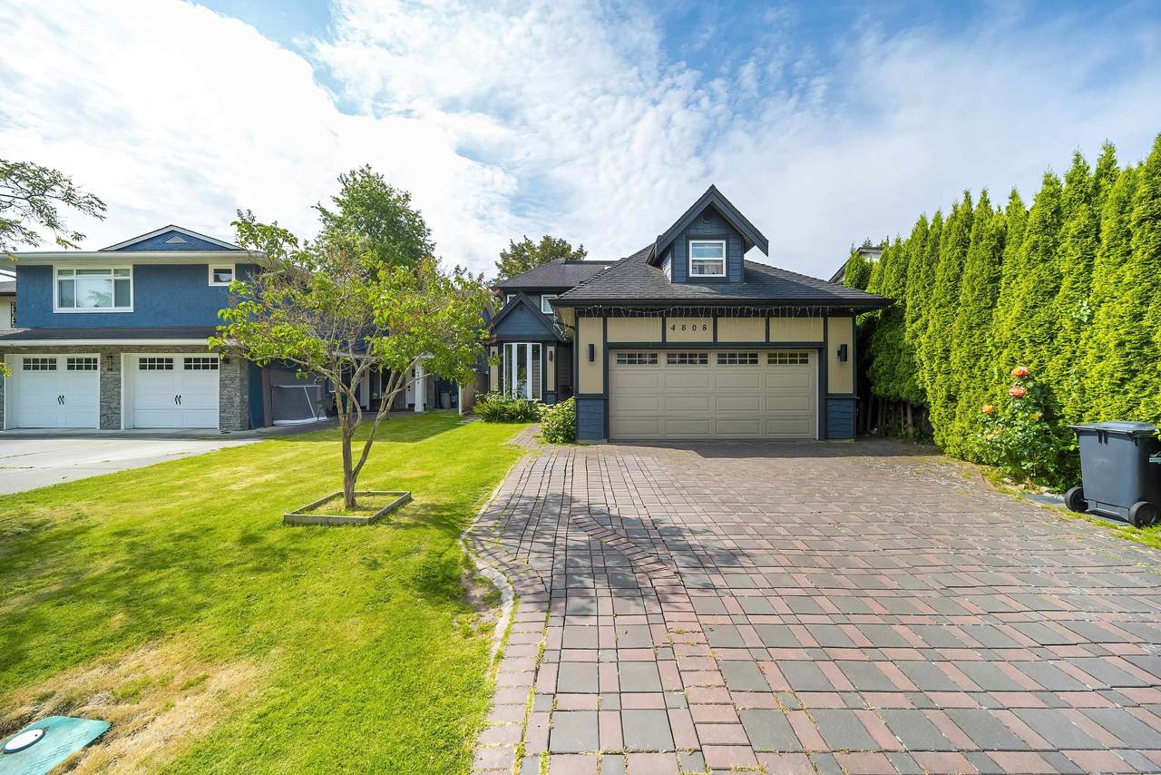4808 Bonavista Drive - Photo 1