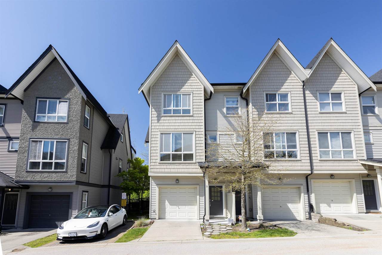 10489 Delsom Crescent - Photo 1