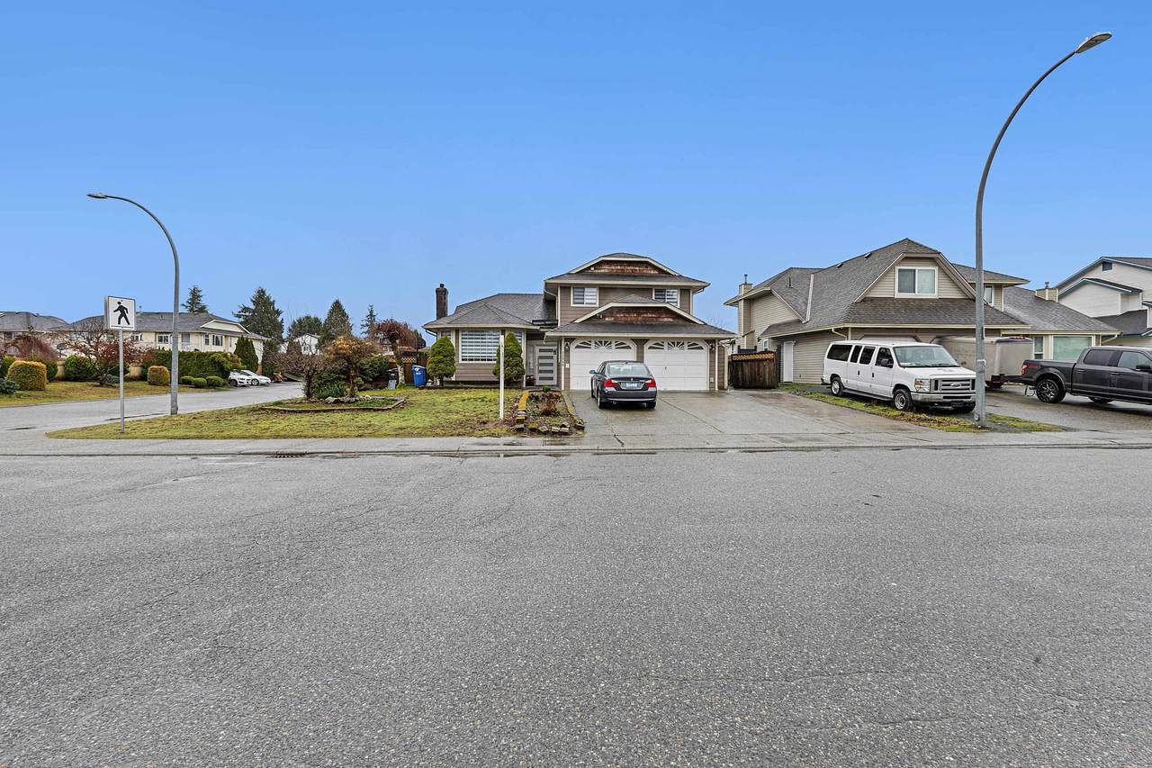 32066 Sorrento Avenue - Photo 1