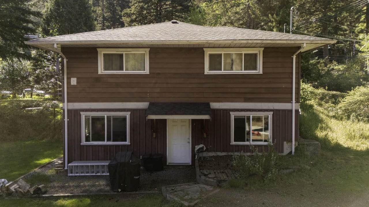 1335 Eagle Cliff Road - Photo 1