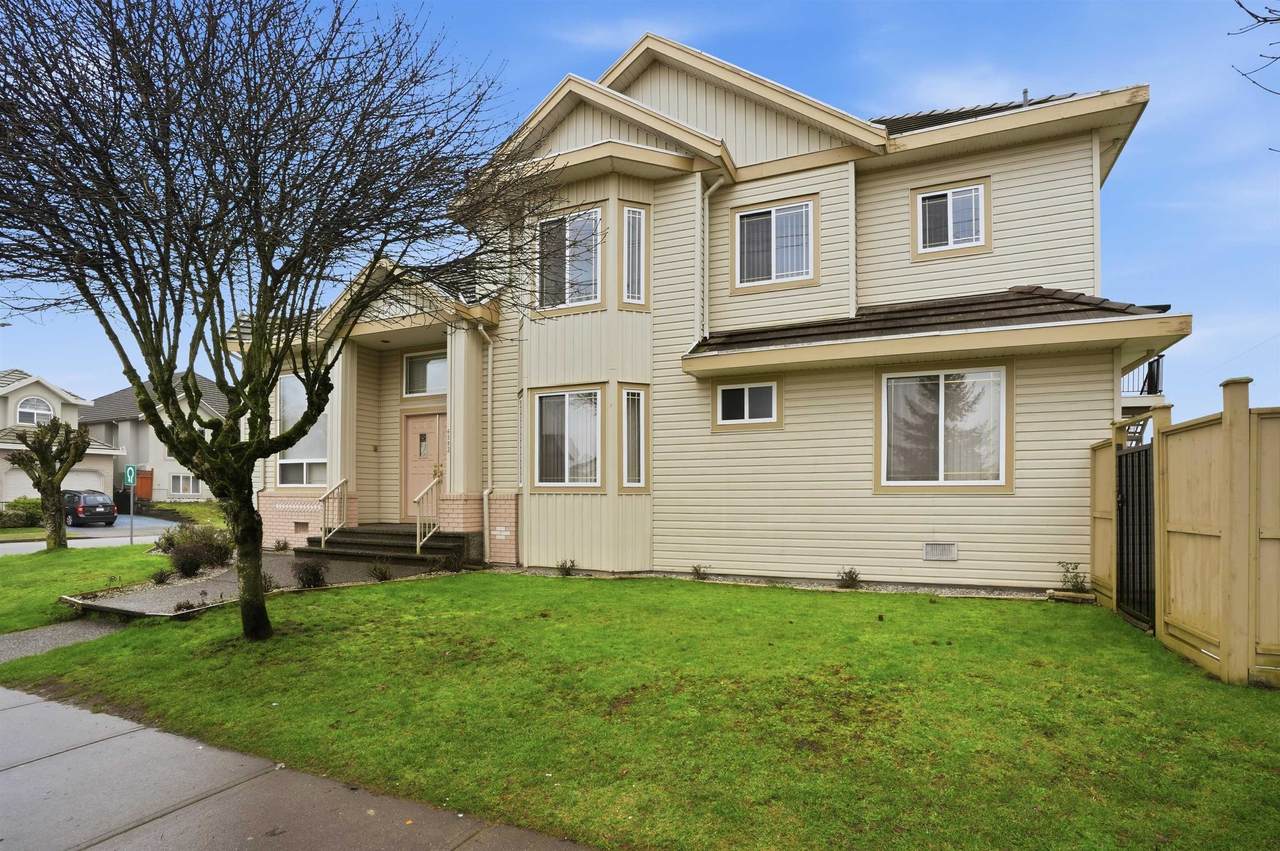 6593 125A Street - Photo 1