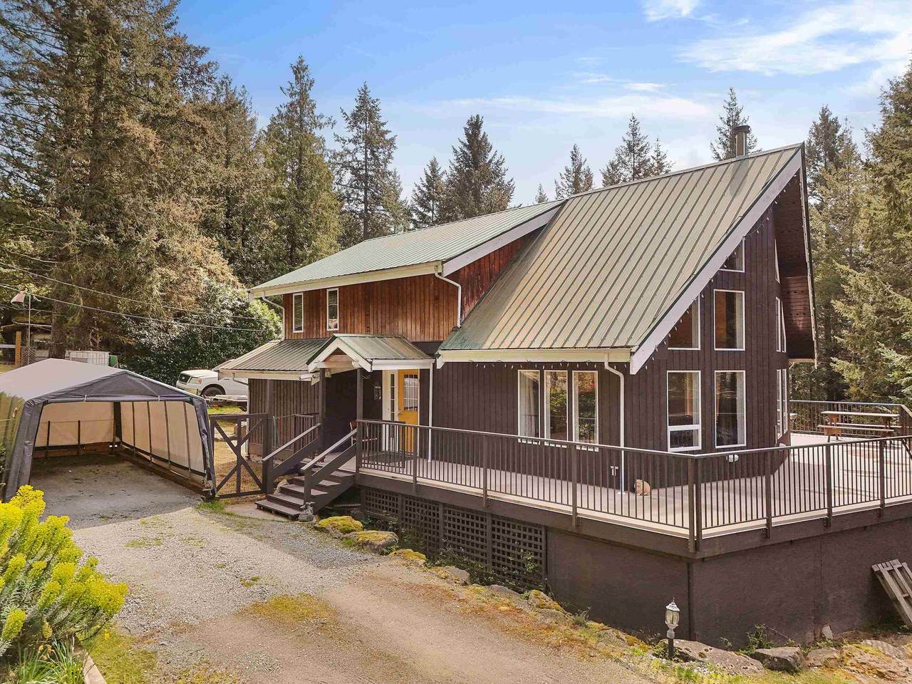 412 Wood Dale Drive - Photo 1