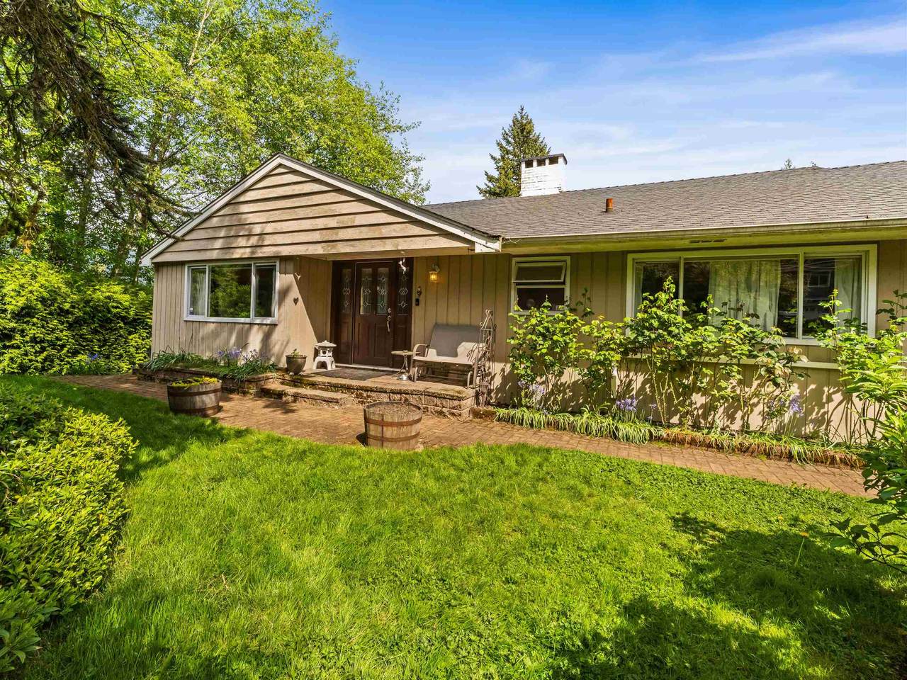 998 Fairway Drive - Photo 1