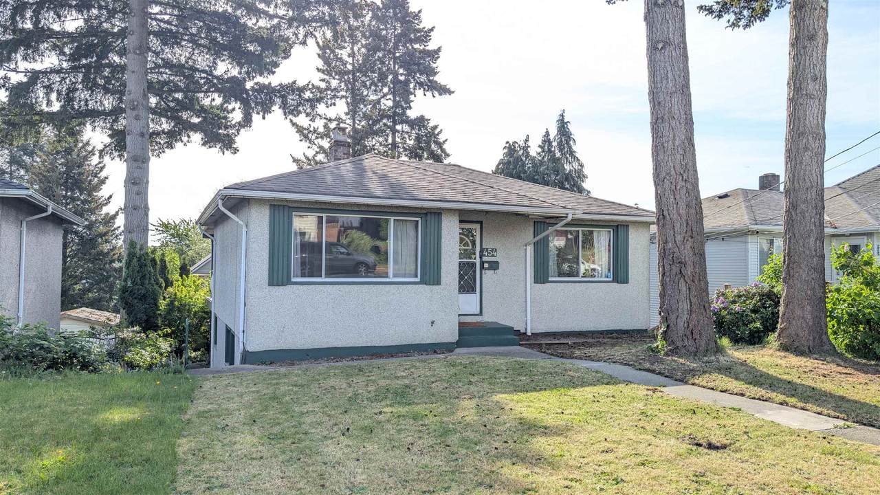 454 Wilson Street - Photo 1