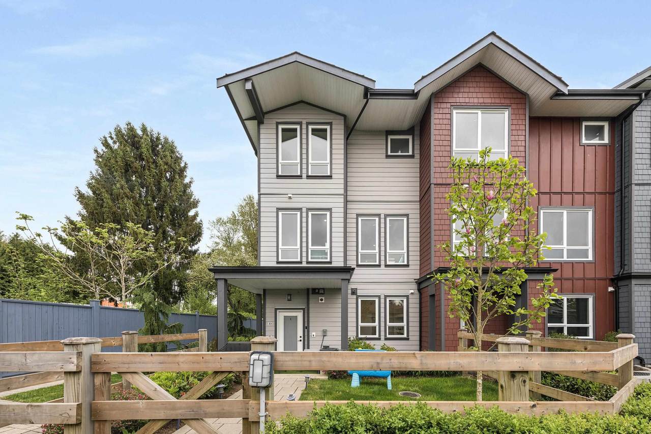 11851 232 Street - Photo 1
