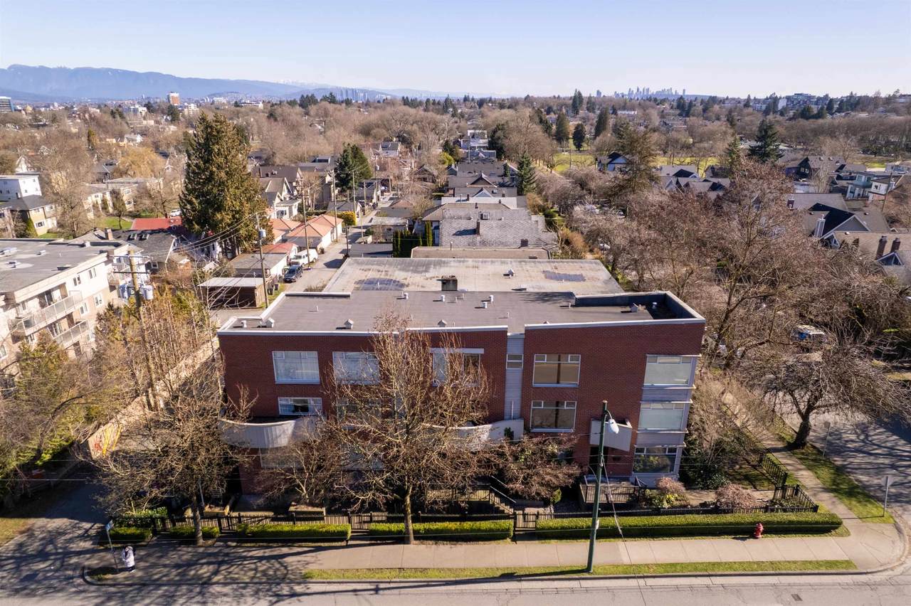 999 20th Avenue - Photo 1