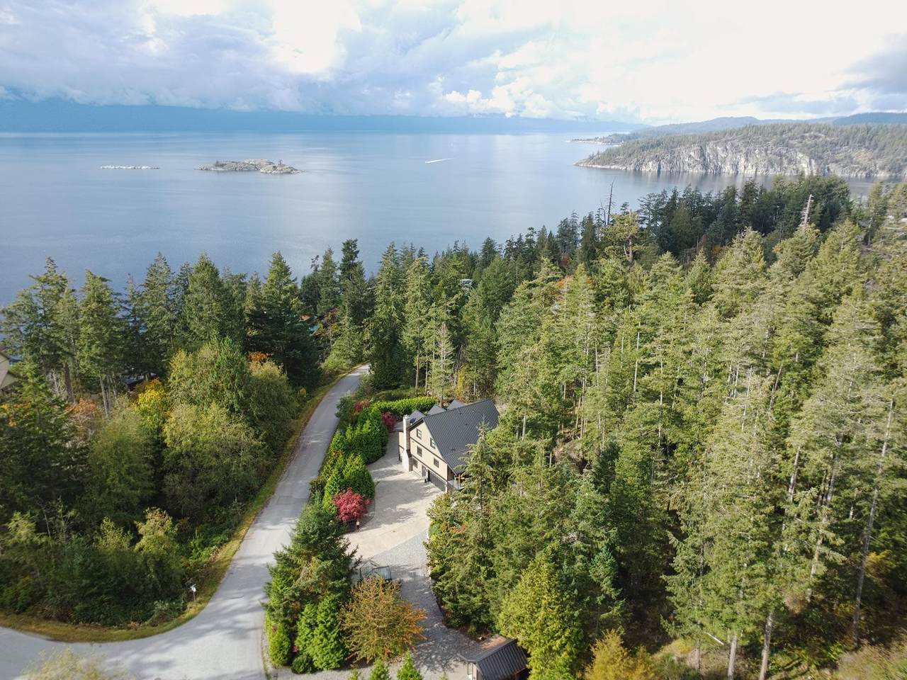 4253 Packalen Boulevard - Photo 1