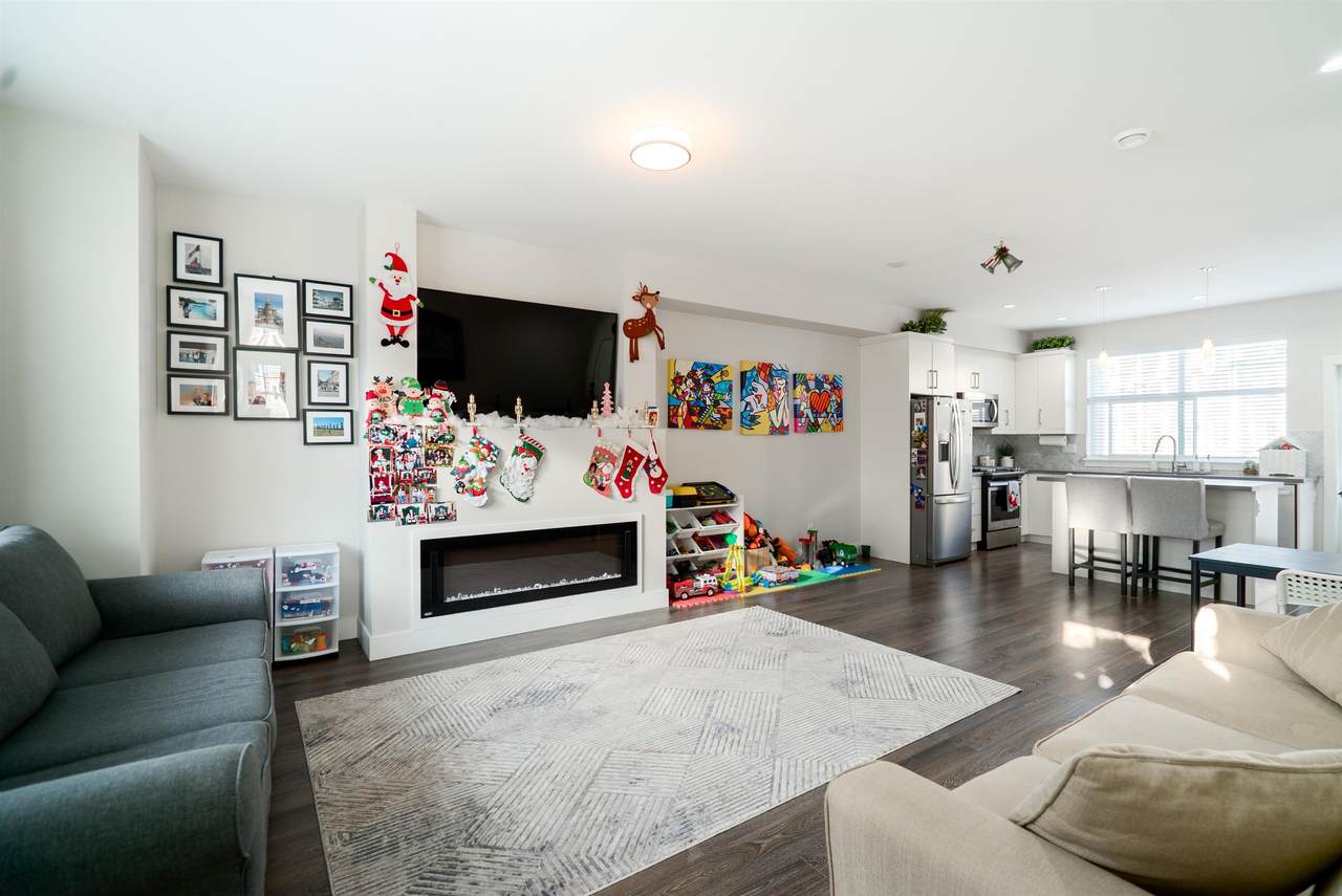 14541 Winter Crescent - Photo 1