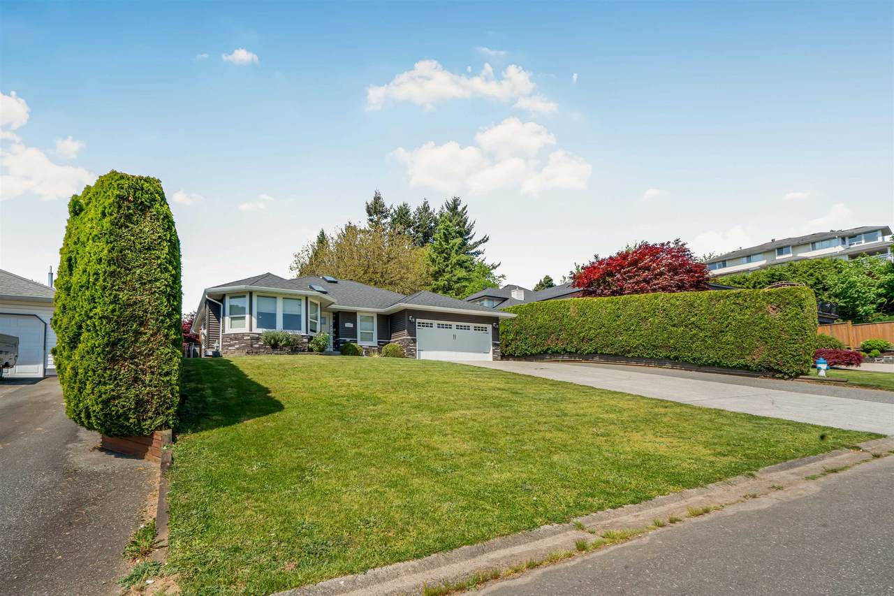 35061 Sunnyside Drive - Photo 1