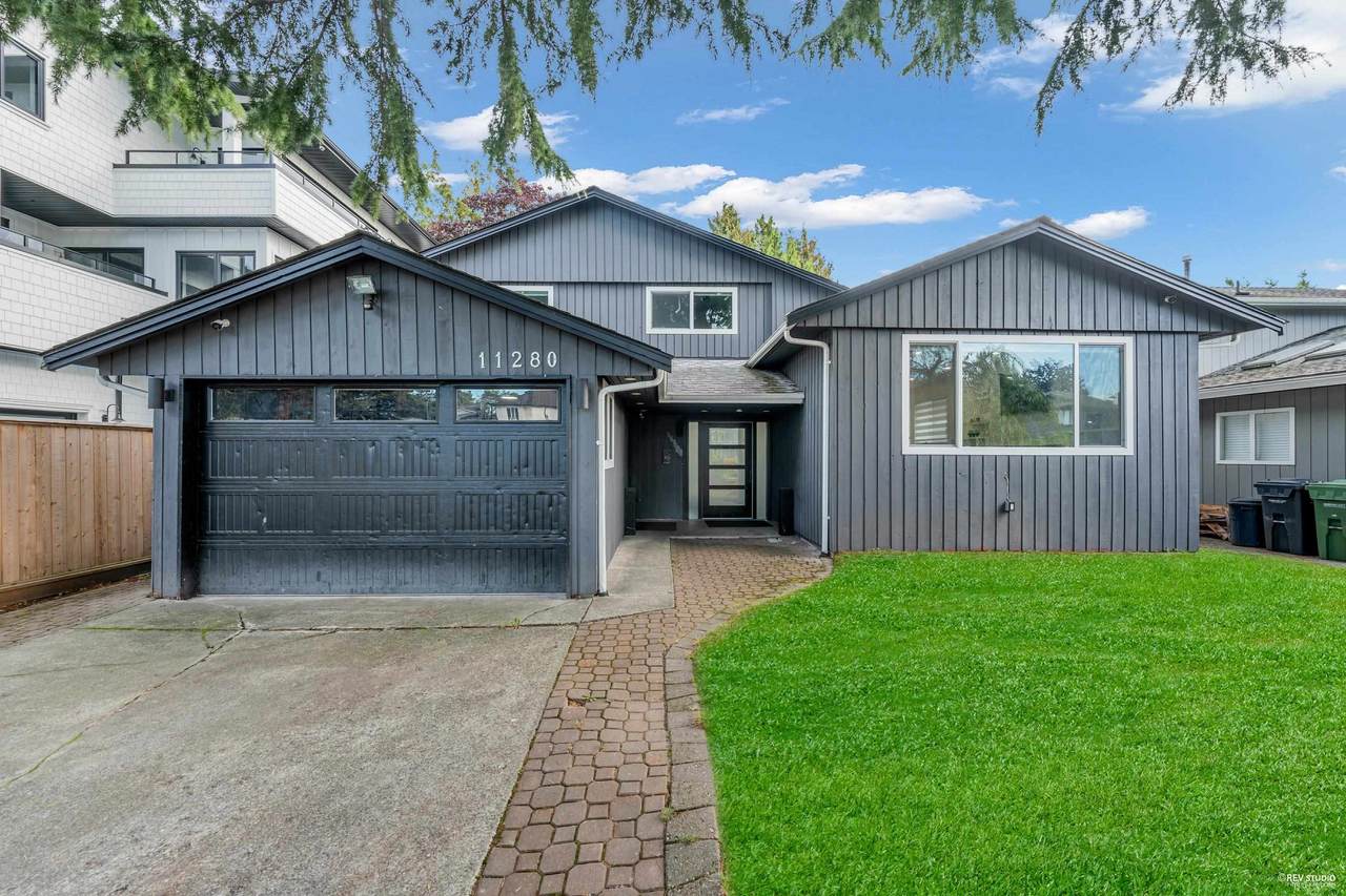 11280 Caravel Court - Photo 1
