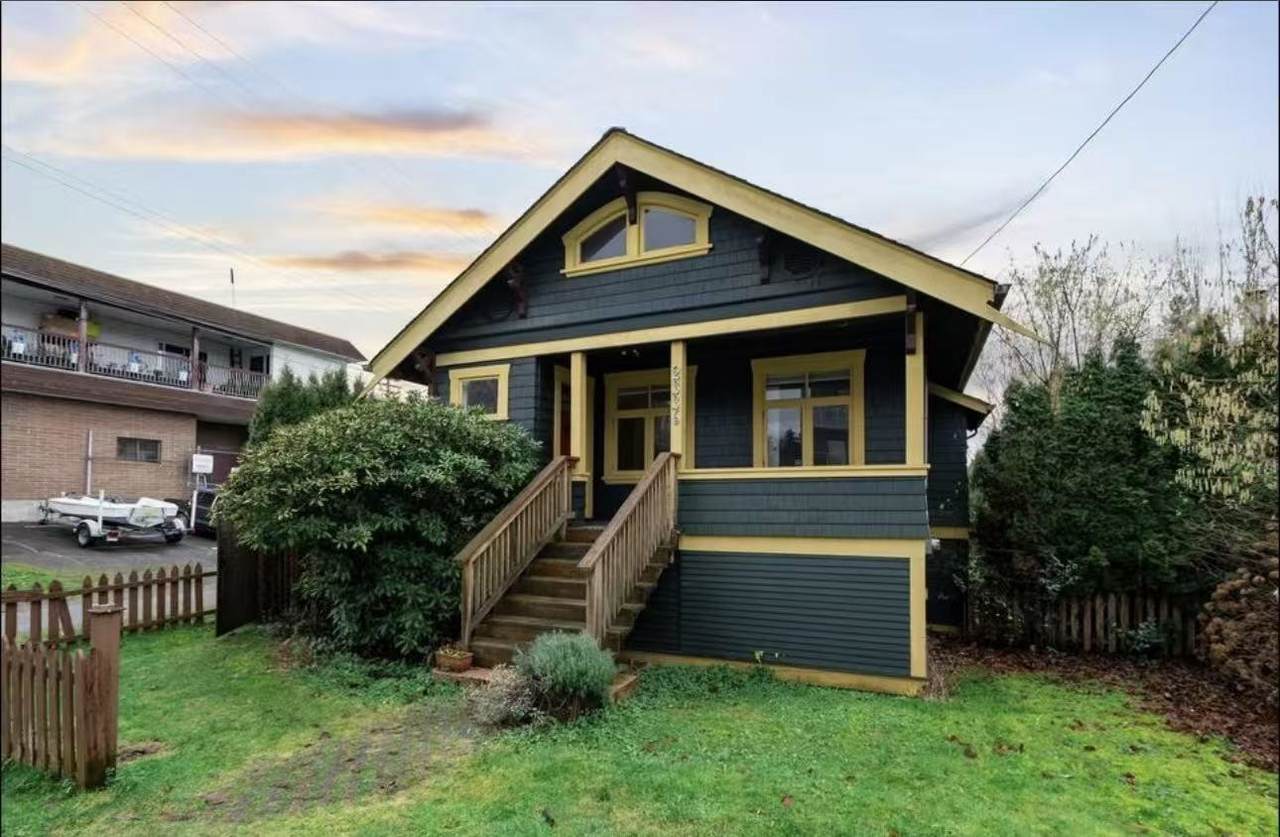 2300 Rindall Avenue - Photo 1