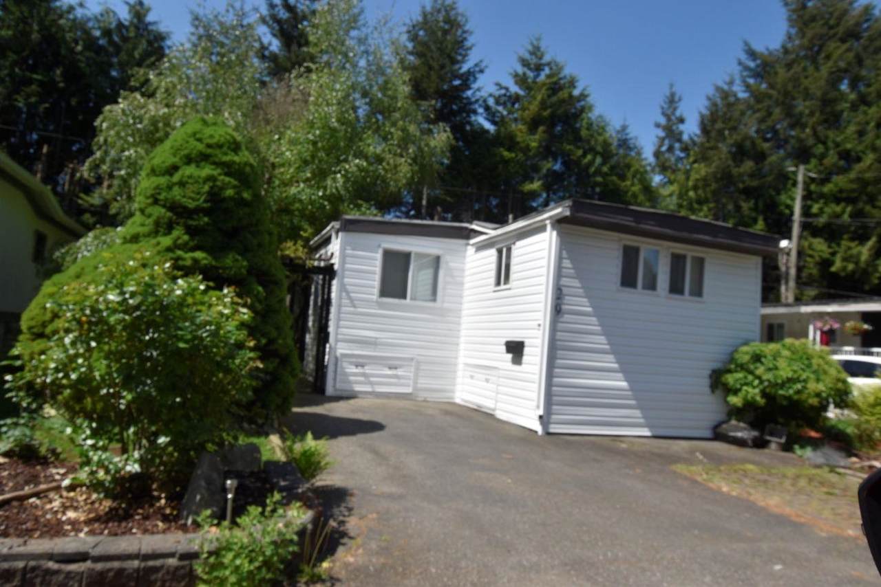 6571 King George Boulevard - Photo 1