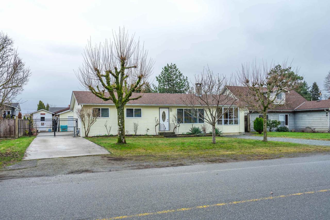 27056 28A Avenue - Photo 1