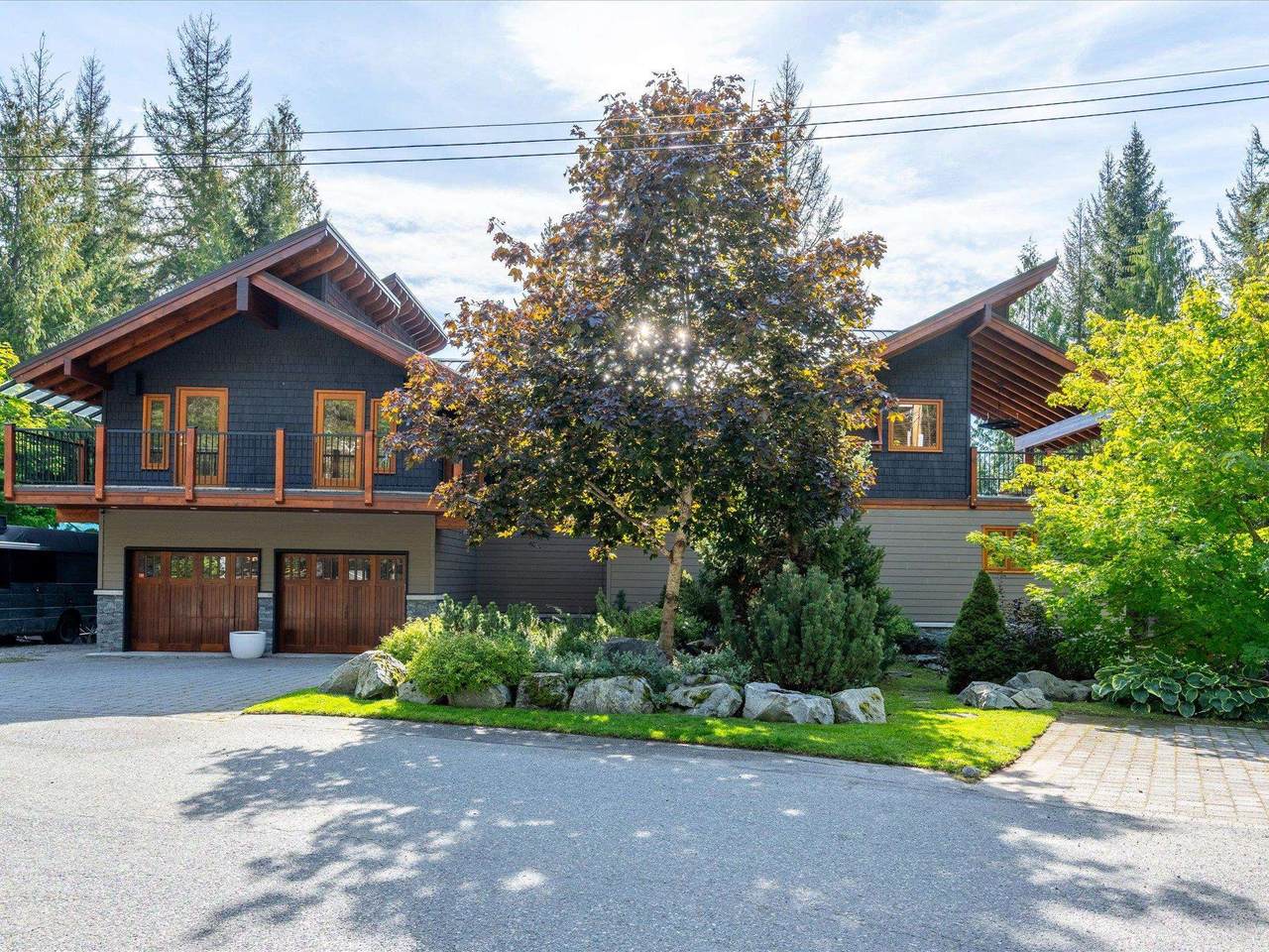 8745 Idylwood Place - Photo 1
