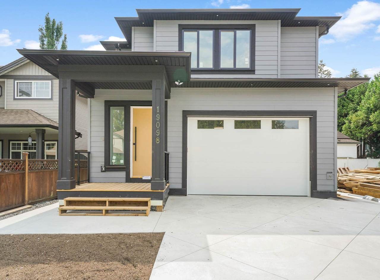 19098 Doerksen Drive - Photo 1