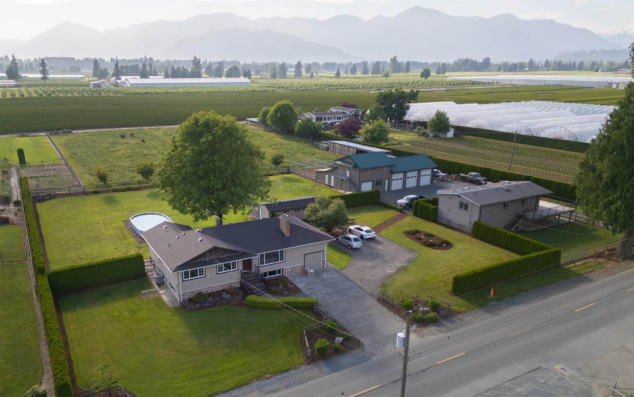 10195 Gillanders Road - Photo 1