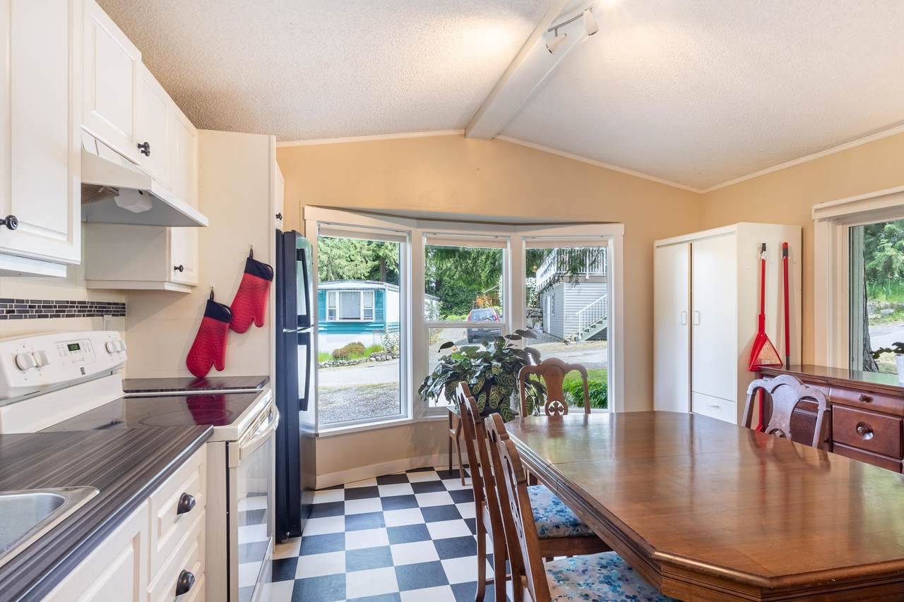 1416 North Road - Photo 1