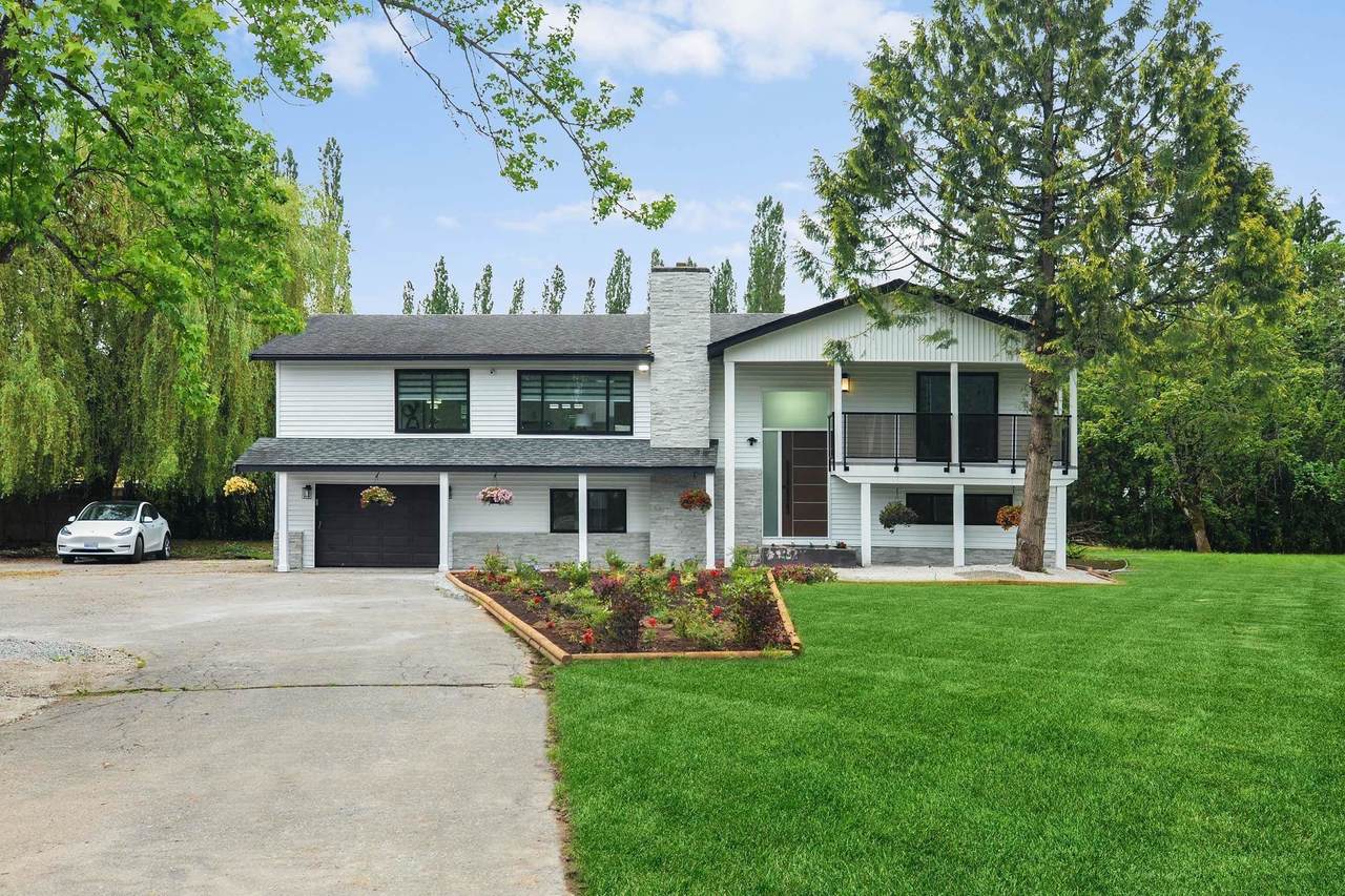 23222 56 Avenue - Photo 1