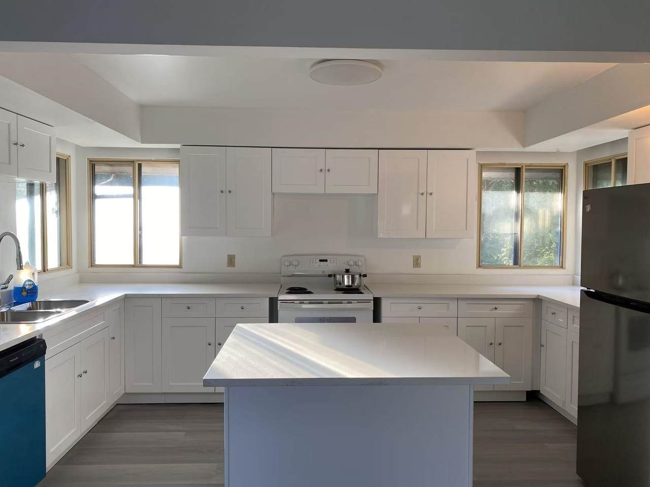 75xx 184 Street - Photo 1