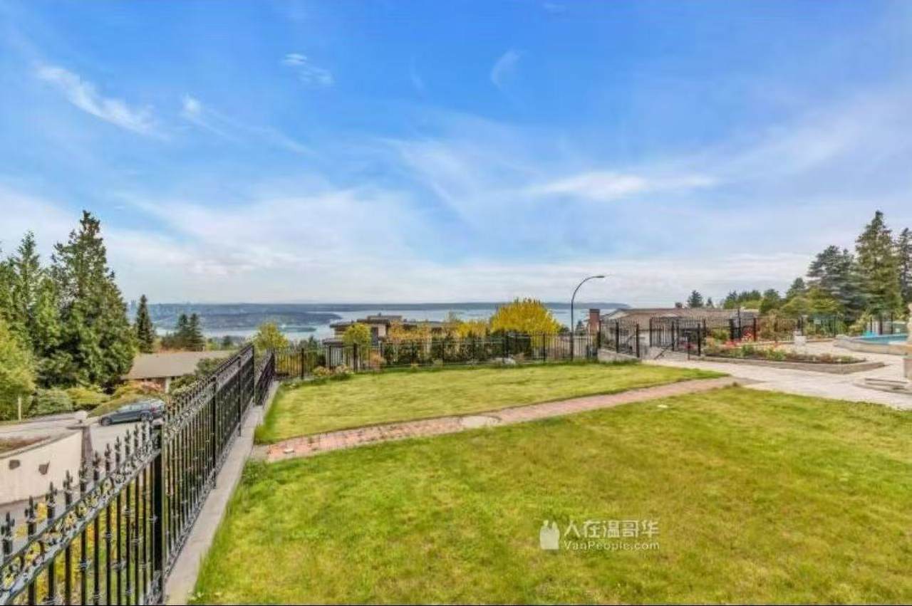 1327 Chartwell Drive - Photo 1