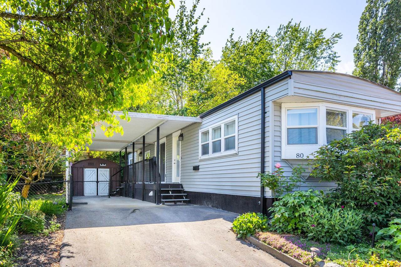 1840 160 Street - Photo 1