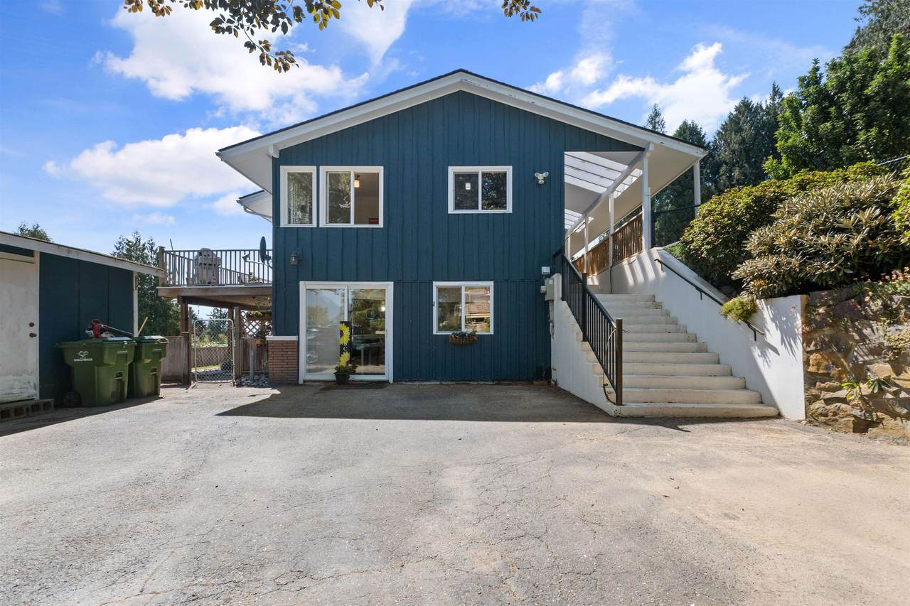 10005 Kenswood Drive - Photo 1