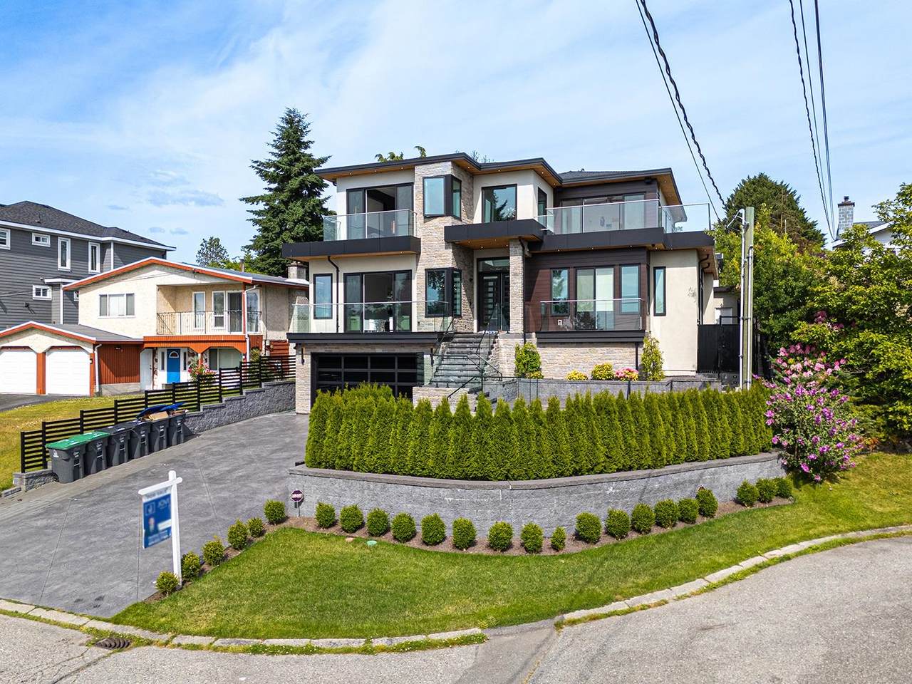 5920 181 Street - Photo 1