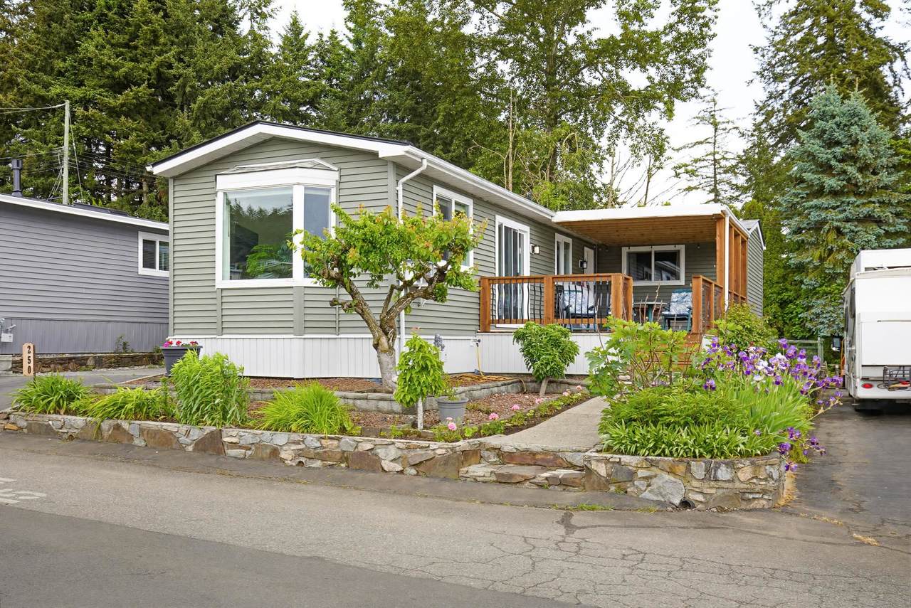 27111 0 Avenue - Photo 1