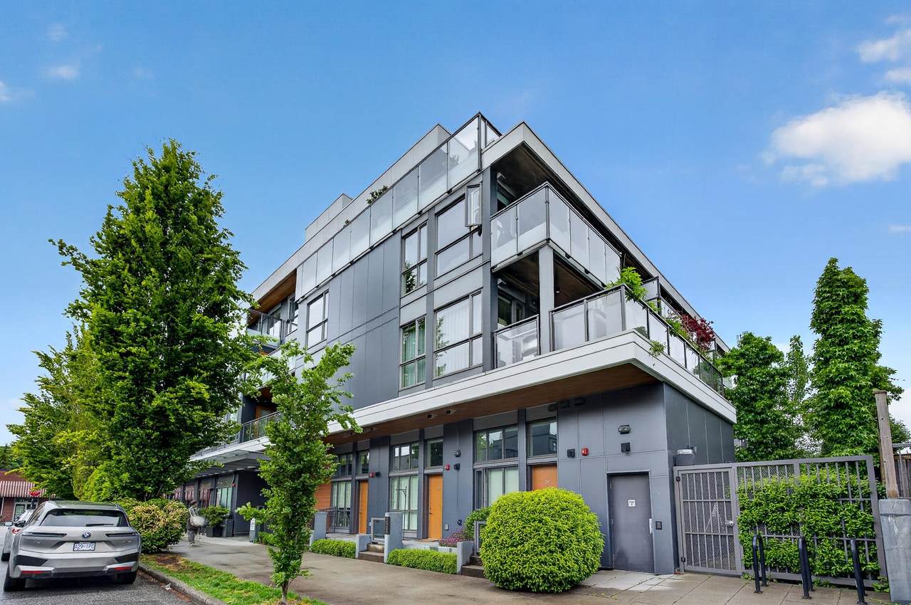 https://bt-photos.global.ssl.fastly.net/britcol/1280_boomver_1_R3131296-2.jpg