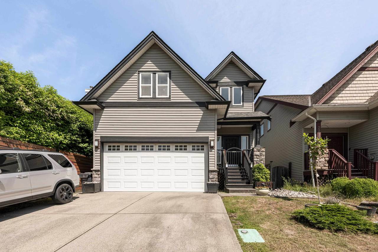 22131 Sharpe Avenue - Photo 1