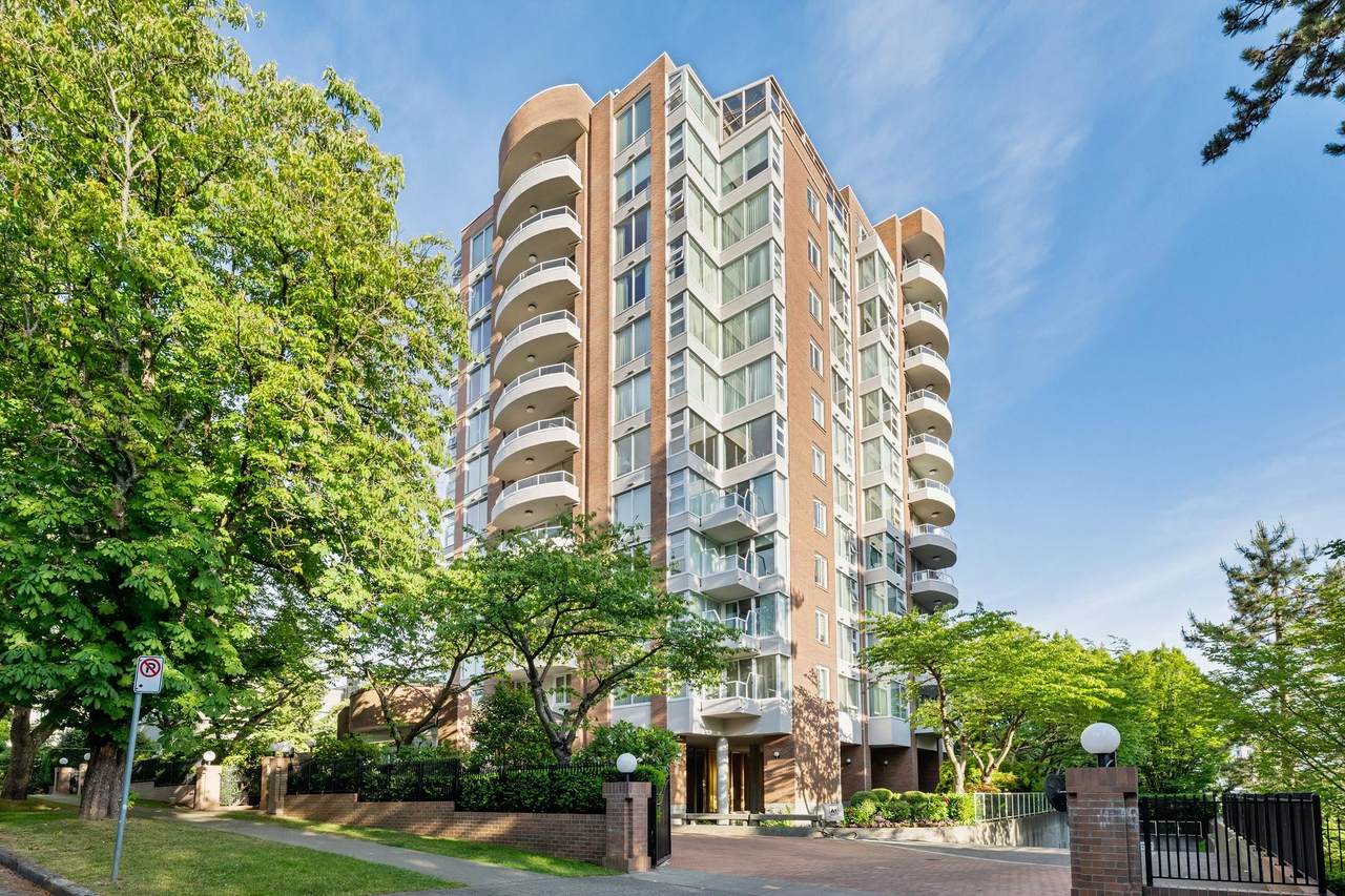 2350 39th Avenue - Photo 1