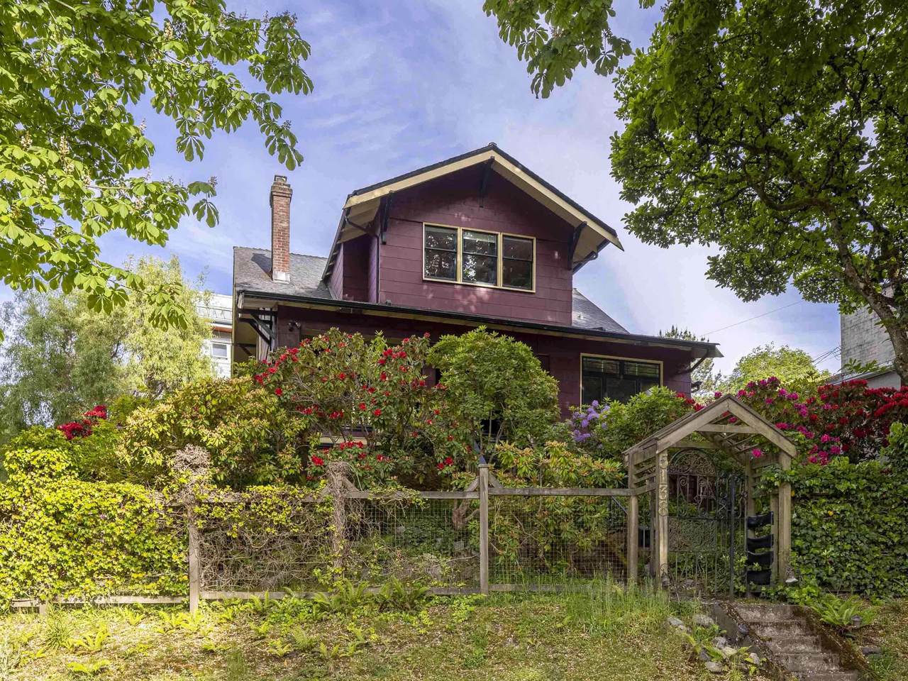 5138 East Boulevard - Photo 1