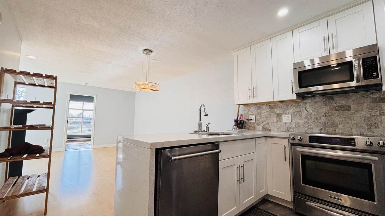 8989 Hudson Street - Photo 1
