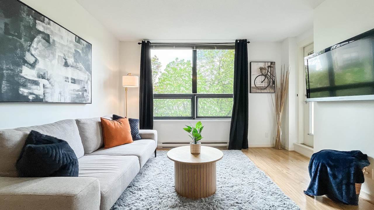 3638 Vanness Avenue - Photo 1