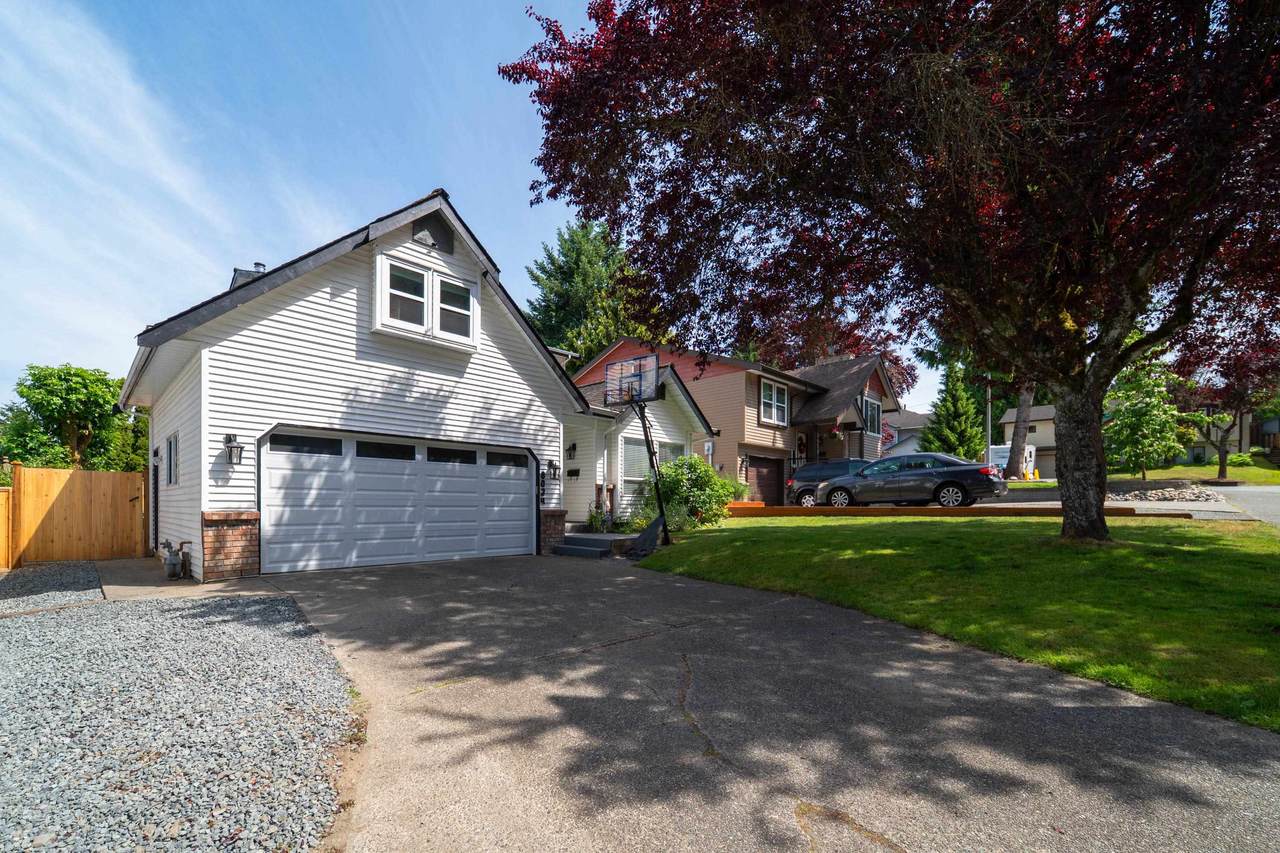 8034 138 Street - Photo 1