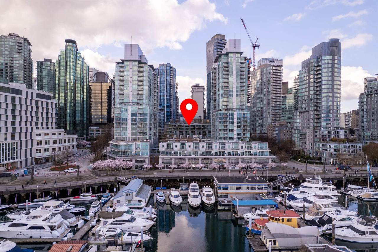 1478 Hastings Street - Photo 1
