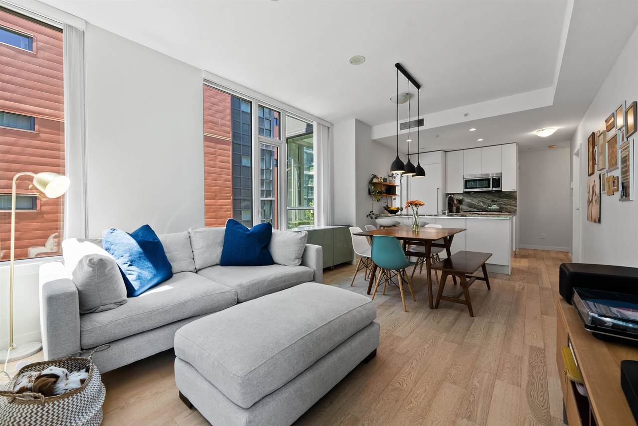 2565 Maple Street - Photo 1