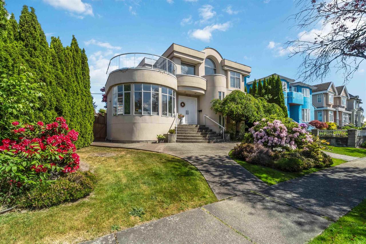 2275 Bonaccord Drive - Photo 1