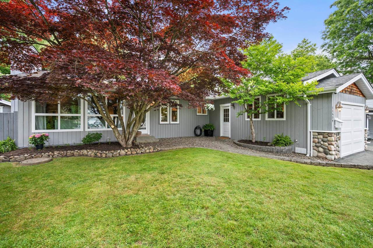 17459 61B Avenue - Photo 1