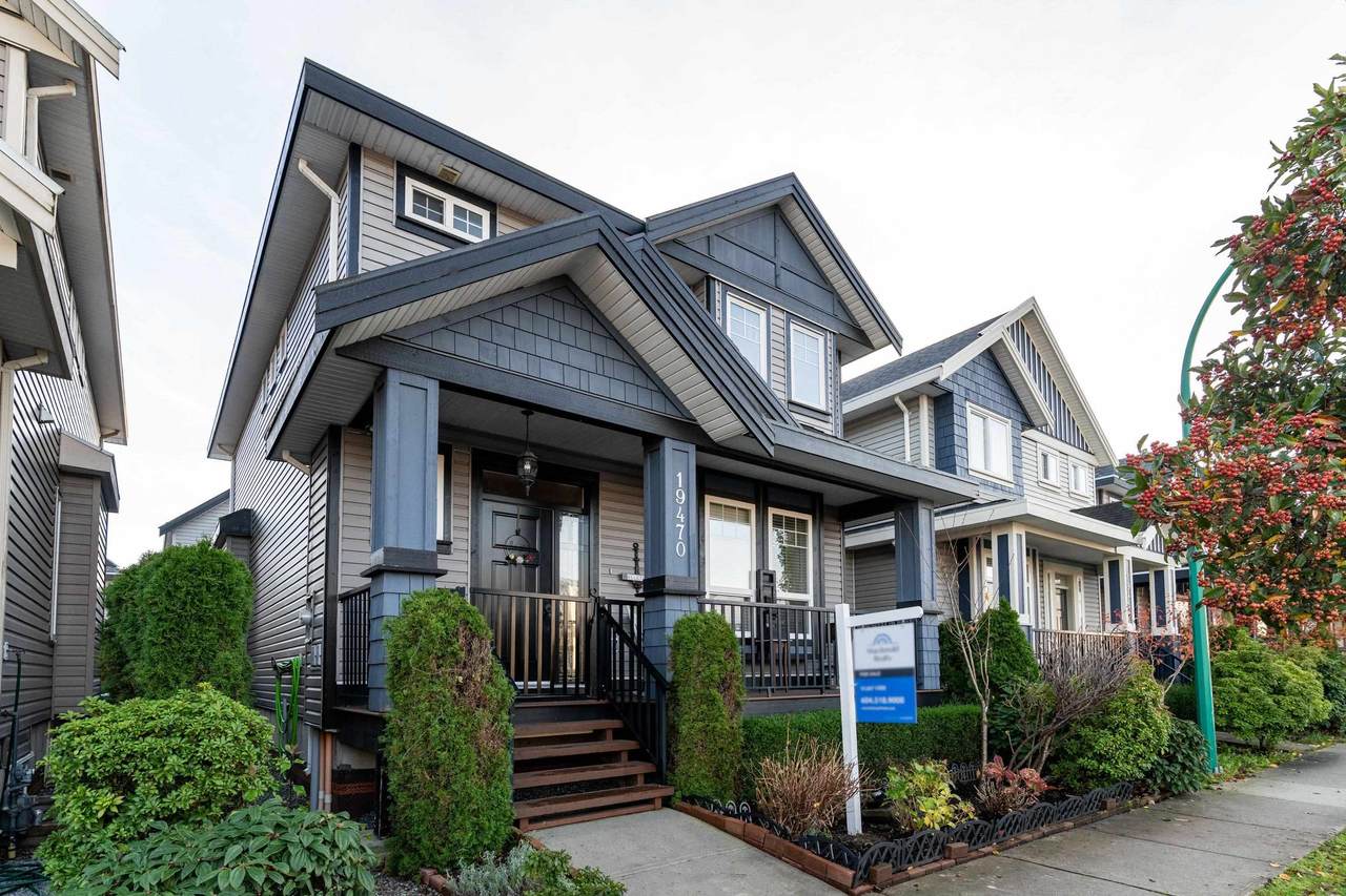 19470 72 Avenue - Photo 1