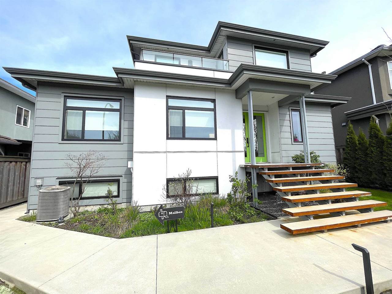 1633 Marine Drive - Photo 1