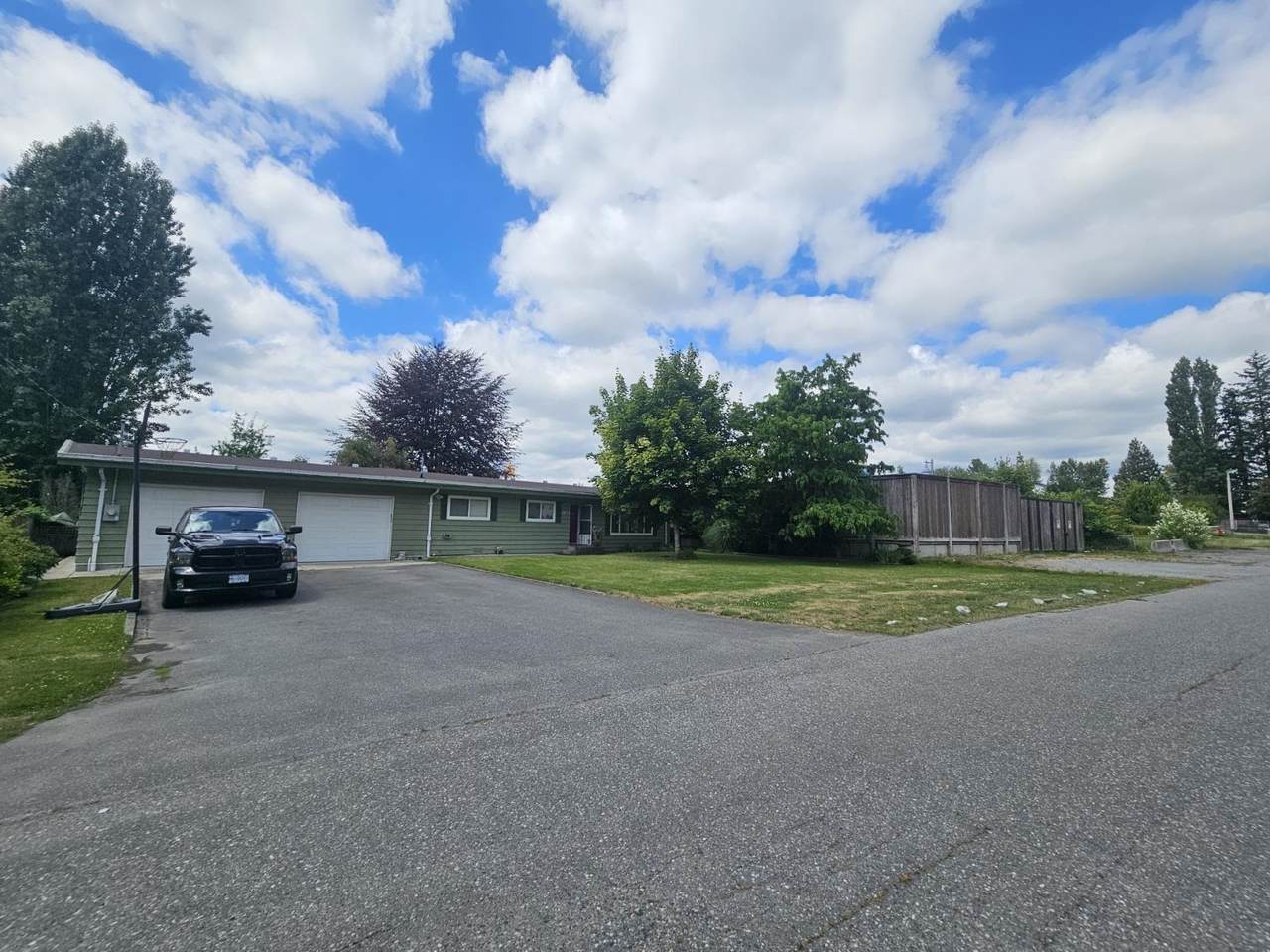 2977 270B Street - Photo 1