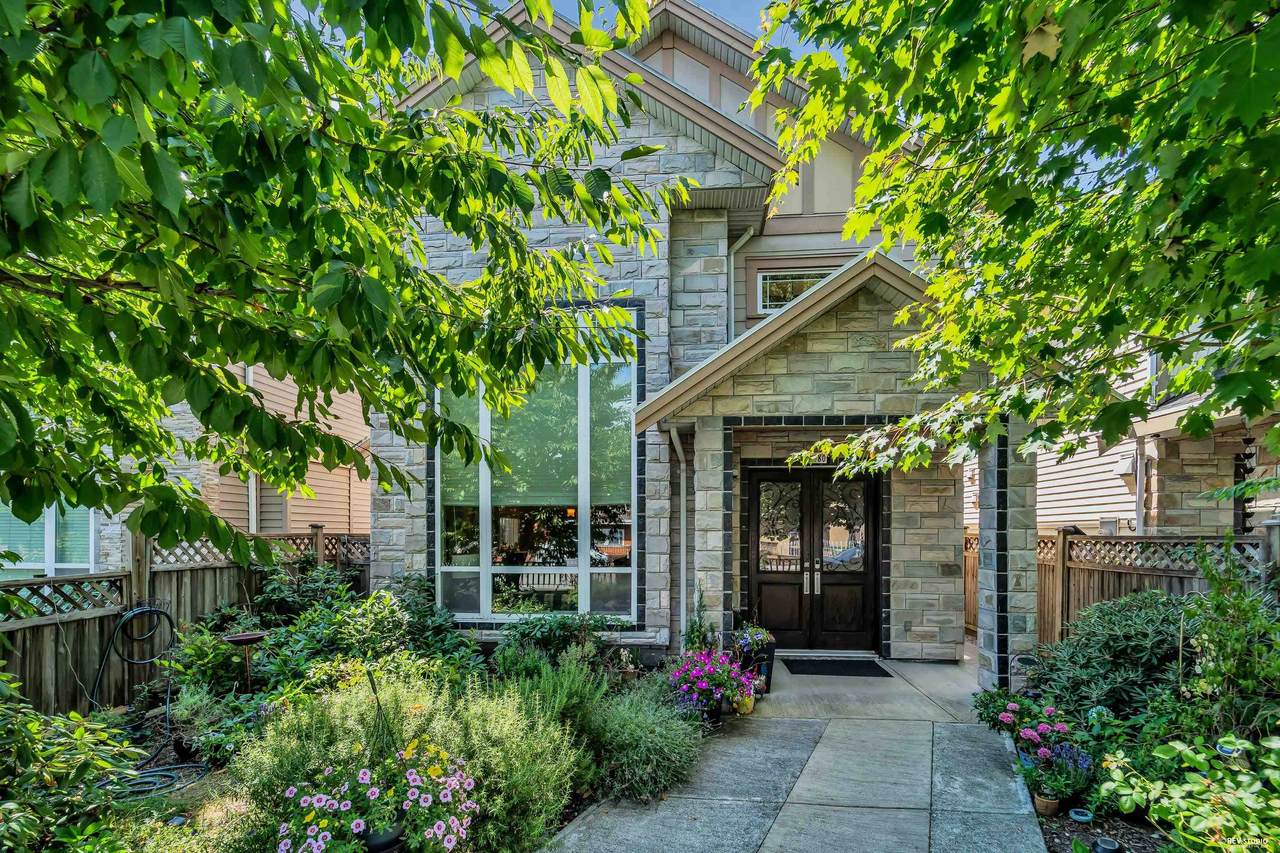 8480 Francis Road - Photo 1