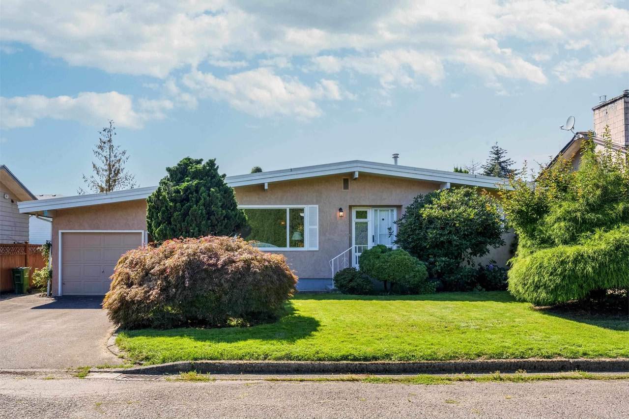 9835 Angus Drive - Photo 1