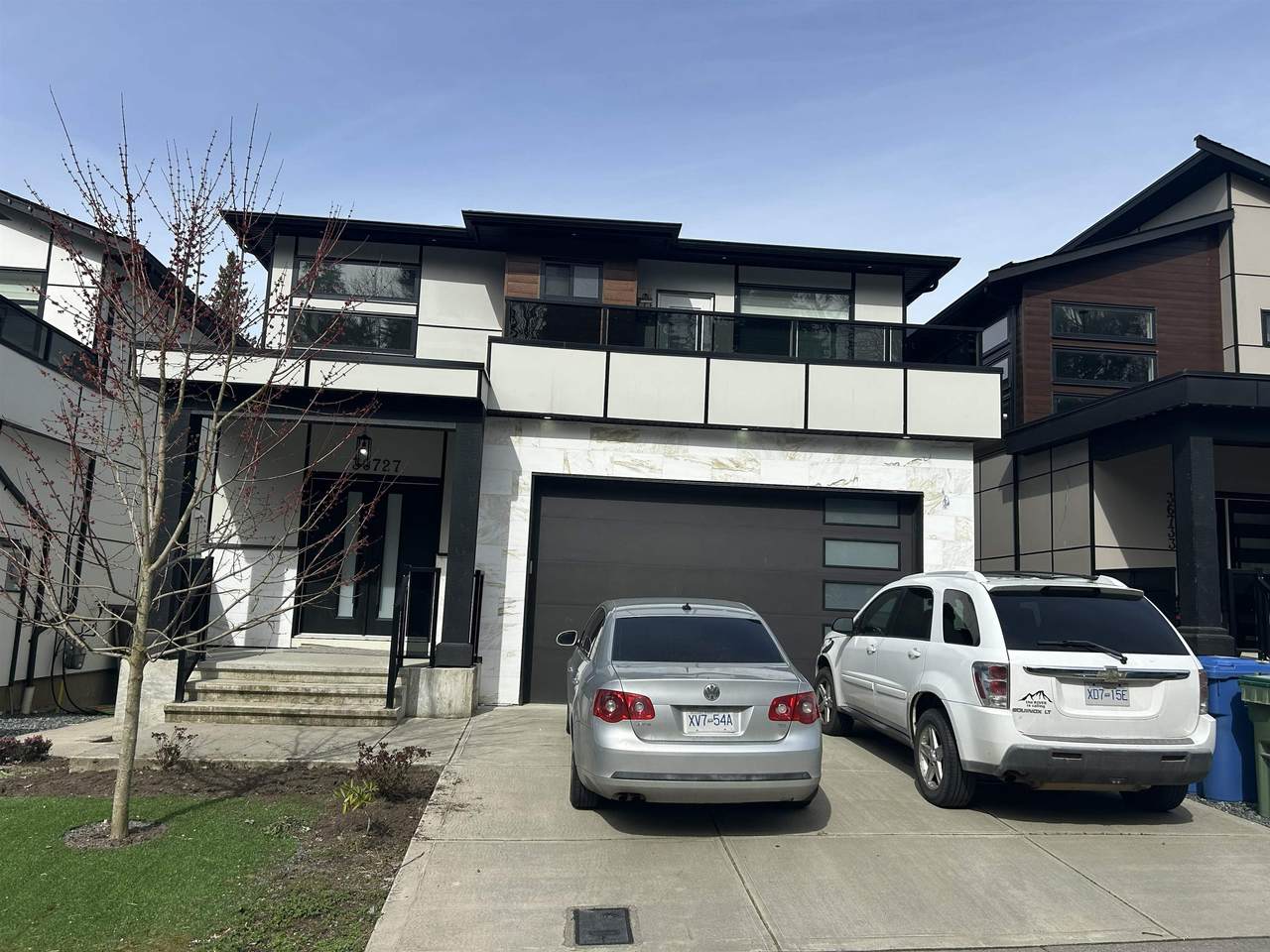 36727 Dianne Brook Avenue - Photo 1