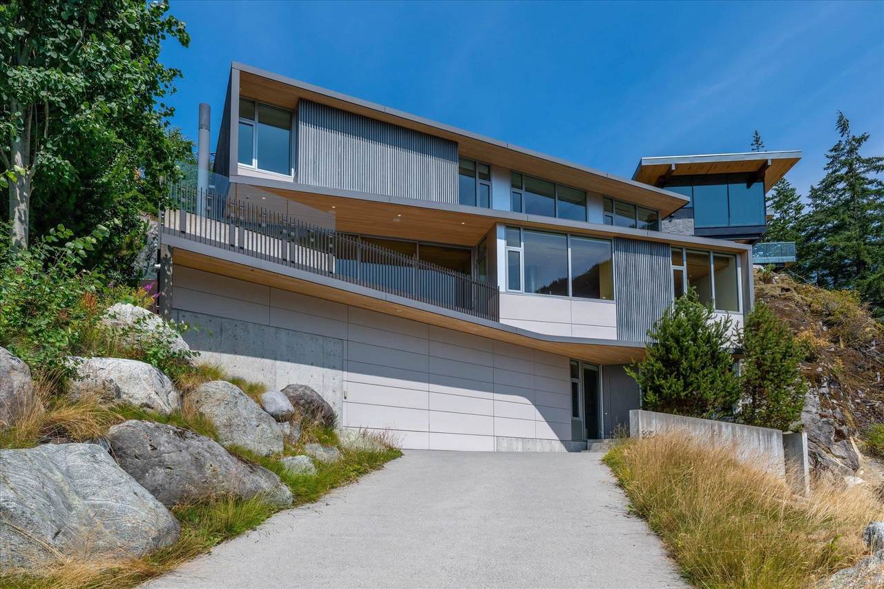 38574 High Creek Drive - Photo 1