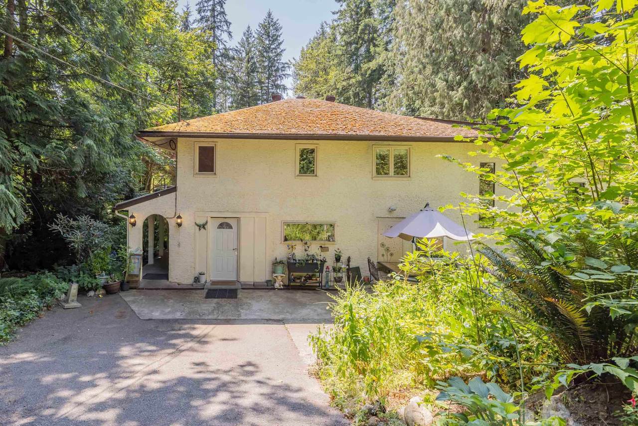 23942 Fern Crescent - Photo 1