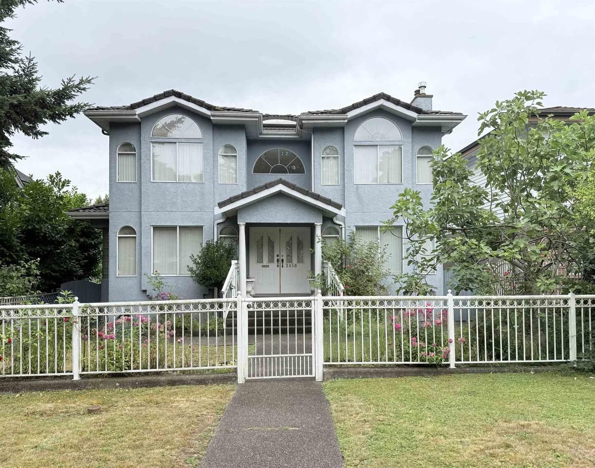 2458 5th Avenue - Photo 1