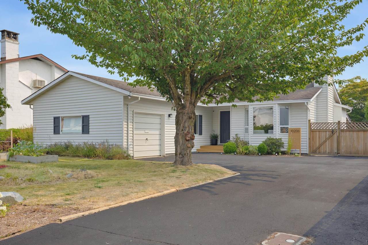 10206 Crystal Drive - Photo 1
